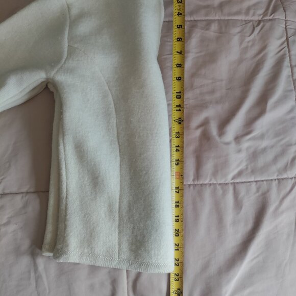 100% Wool Ivory Cardigan - Picture 5 of 6